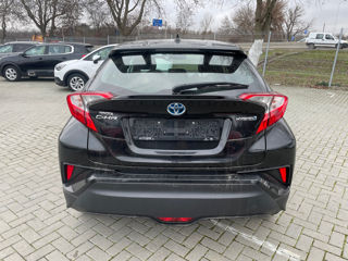 Toyota C-HR foto 5