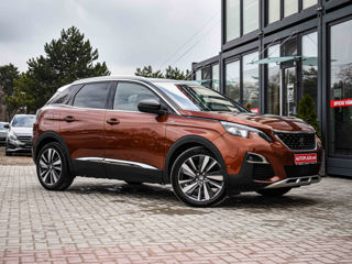 Peugeot 3008 foto 1