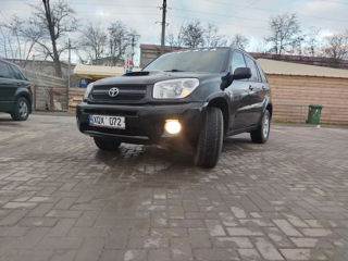 Toyota Rav 4 foto 9