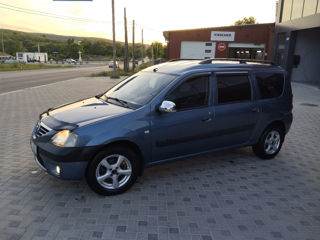 Dacia Logan foto 6