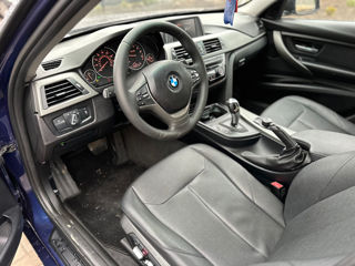 BMW 3 Series foto 7