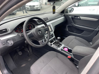 Volkswagen Passat foto 7