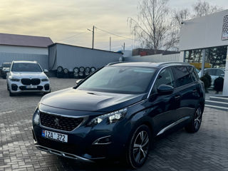 Peugeot 5008 foto 2