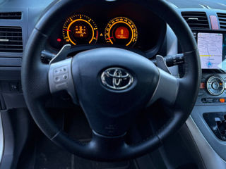 Toyota Auris foto 6