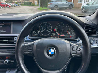 BMW 5 Series foto 4