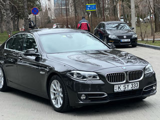 BMW 5 Series foto 2