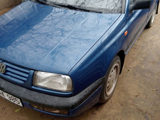 Volkswagen Vento foto 7