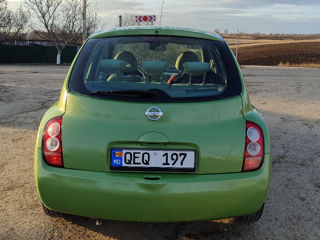 Nissan Micra foto 5