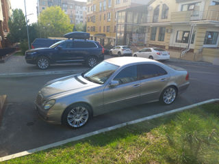 Mercedes E-Class