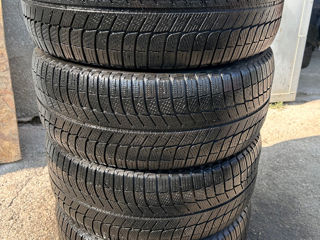 245/45 R18 Michelin