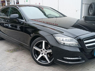 Mercedes CLS-Class