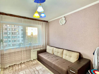 Apartament cu 2 camere, 59 m², Botanica, Chișinău foto 3