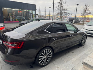 Skoda Superb foto 9