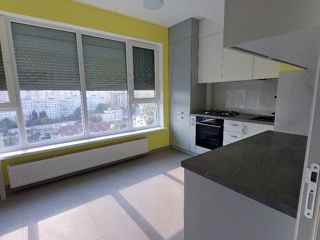 Apartament cu 2 camere, 70 m², Botanica, Chișinău foto 7