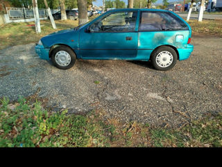 Запчасти на Suzuki swift 1.2 бензин, механика 1992 года