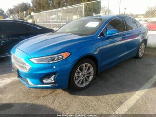 Ford Fusion foto 2