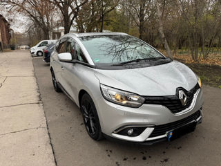 Renault Grand Scenic foto 2