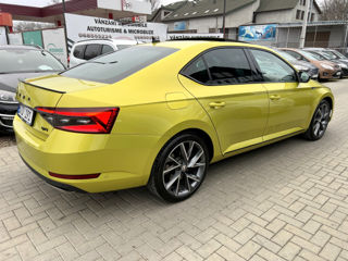 Skoda Superb foto 3