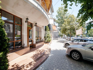 Chirie! Spațiu comercial, 140 mp, Centru, 3 000 € foto 9