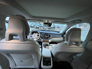 Volvo XC90 foto 7