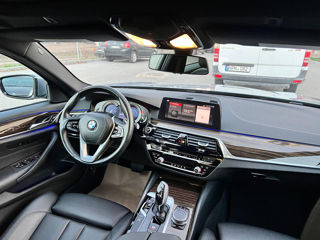 BMW 5 Series foto 7