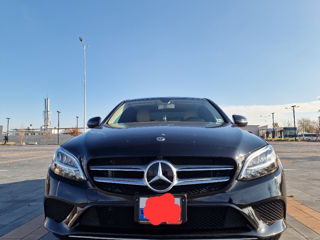 Mercedes C-Class foto 2