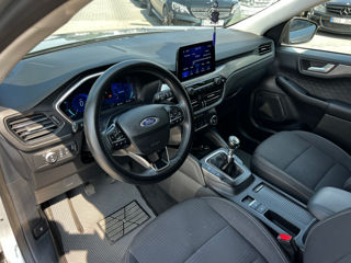 Ford Kuga foto 10