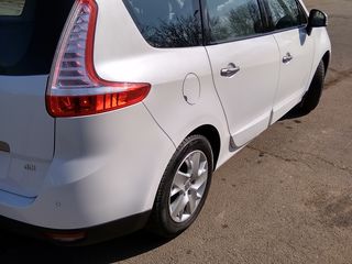 Renault Grand Scenic foto 5