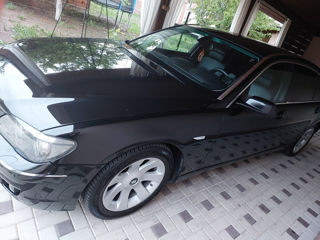 BMW 7 Series foto 4