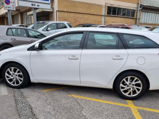 Toyota Auris foto 5