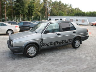 Volkswagen Jetta foto 1