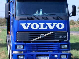 Volvo FH12 foto 3