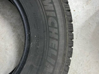 Michelin 225/75/R16C foto 1