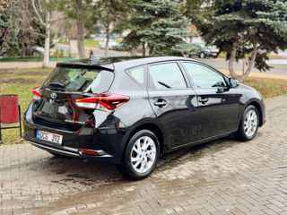 Toyota Auris foto 3