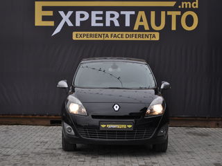 Renault Grand Scenic foto 3