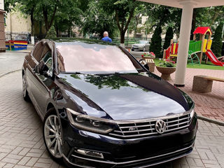 Volkswagen Passat foto 1