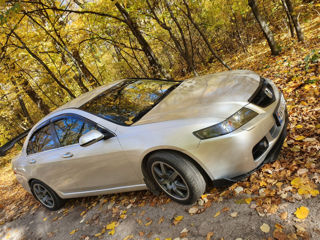 Honda Accord фото 10