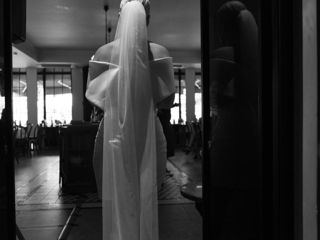 Rochie de mireasa scurta  foto 1