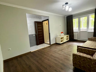 Apartament cu 3 camere, 59 m², 8 cartier, Bălți foto 5