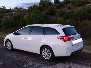 Toyota Auris foto 6