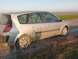 Renault Grand Scenic foto 4