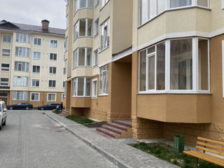 Apartament cu 2 camere, 60 m², Molodova, Bălți