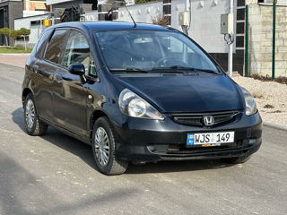 Honda Jazz фото 1