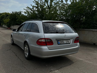 Mercedes E-Class foto 3