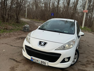 Peugeot 207 foto 3