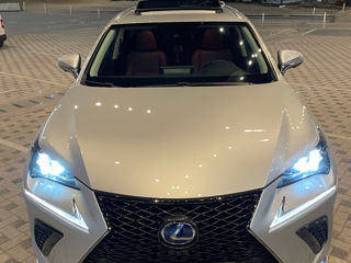 Lexus NX Series foto 2