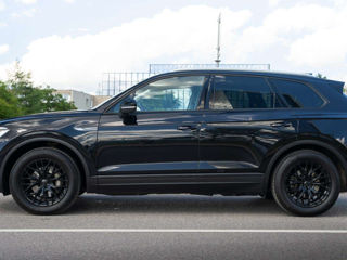 Volkswagen Touareg foto 6