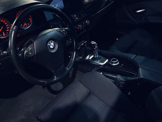 BMW 5 Series foto 9