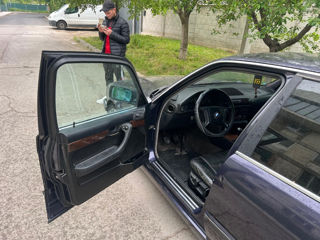 BMW 5 Series foto 7