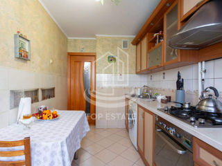 Apartament cu 3 camere, 80 m², Ciocana, Chișinău foto 4